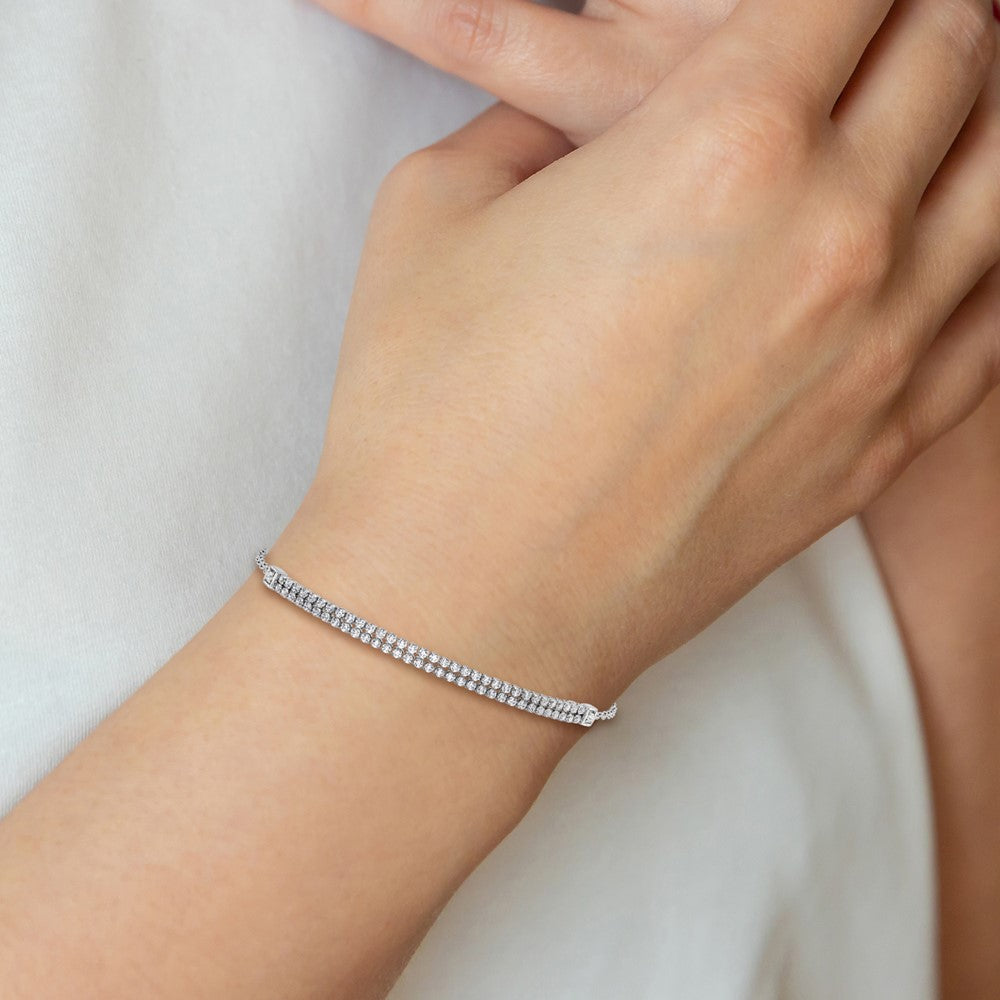 Lab-grown diamond tennis bracelet in 14K white gold