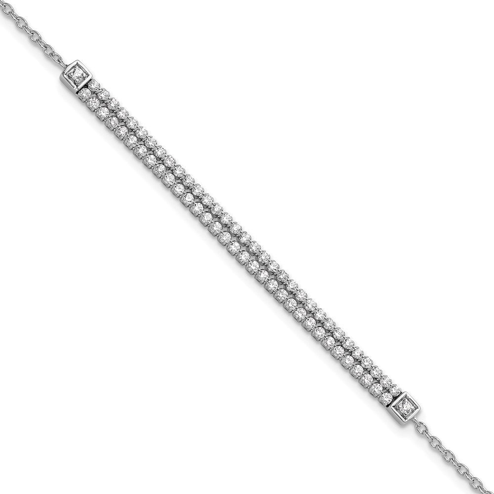 Lab-grown diamond tennis bracelet in 14K white gold