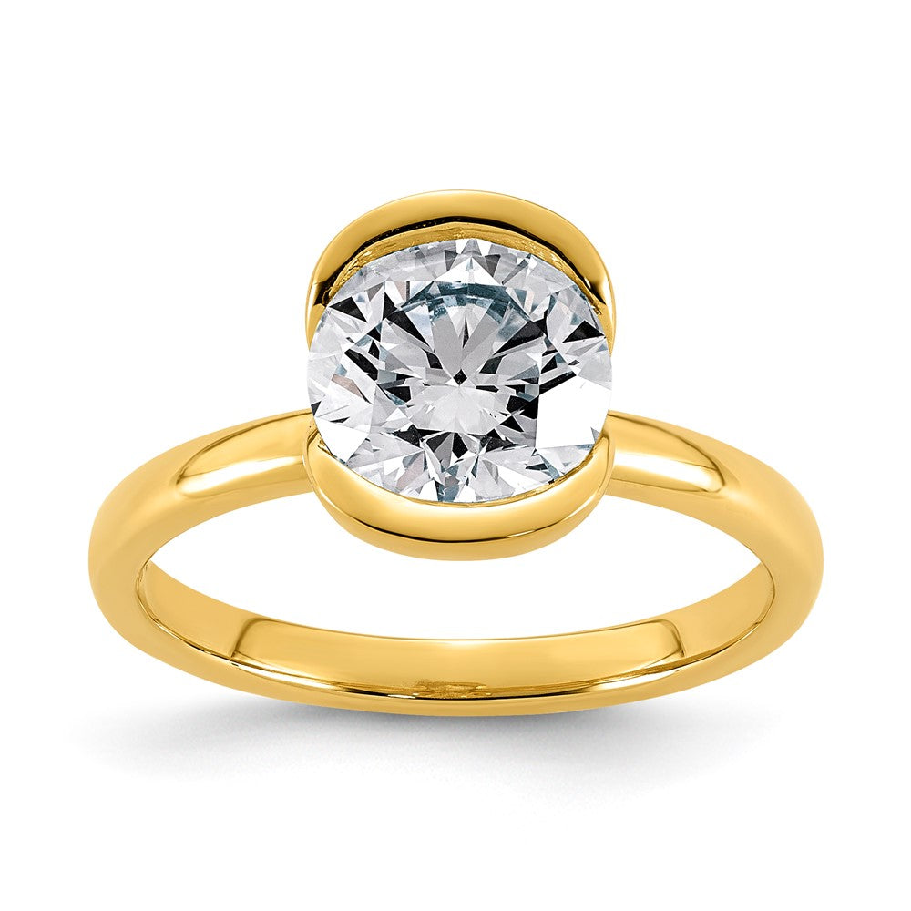 Round lab-grown diamond solitaire engagement ring in 14K yellow gold