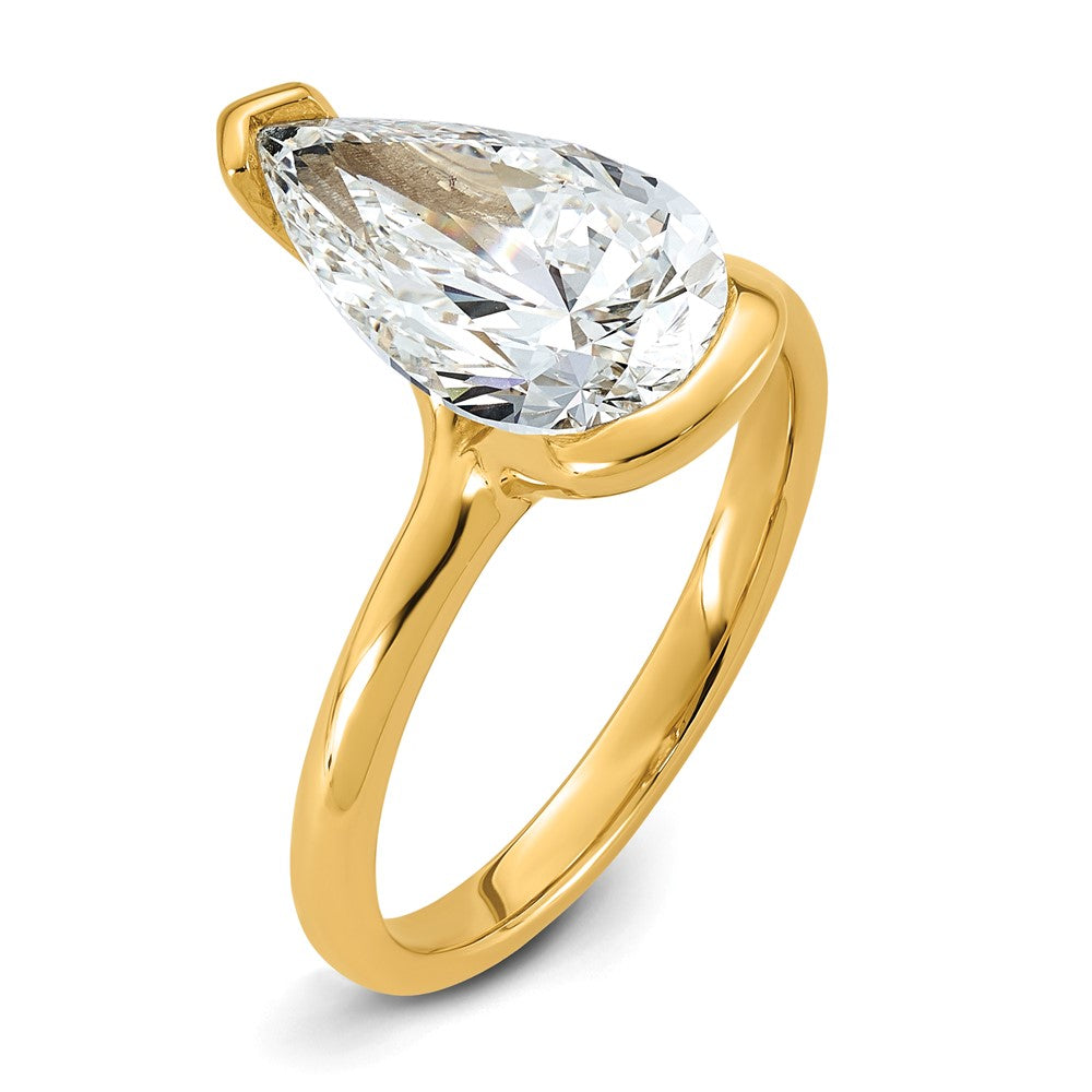 Pear lab-grown diamond solitaire engagement ring in 14K yellow gold