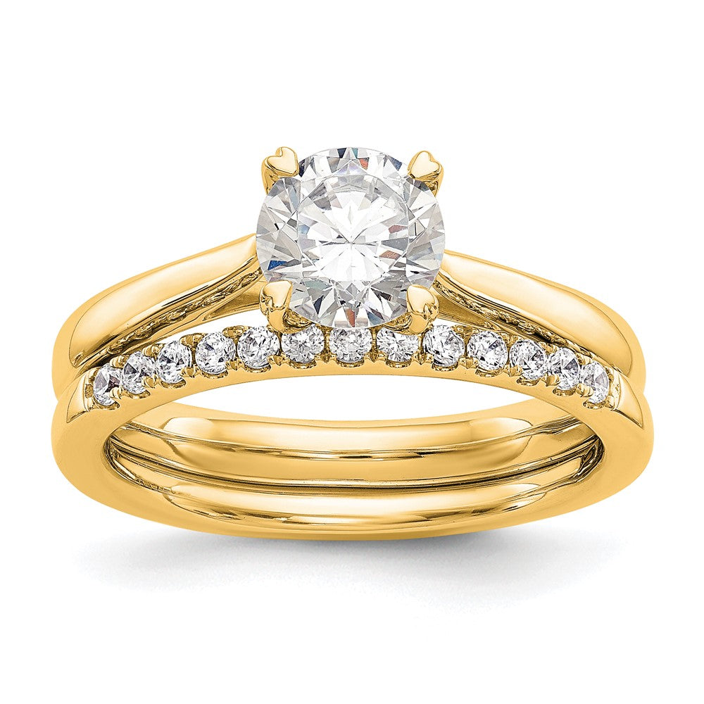 Round lab-grown diamond solitaire engagement ring in 14K yellow gold