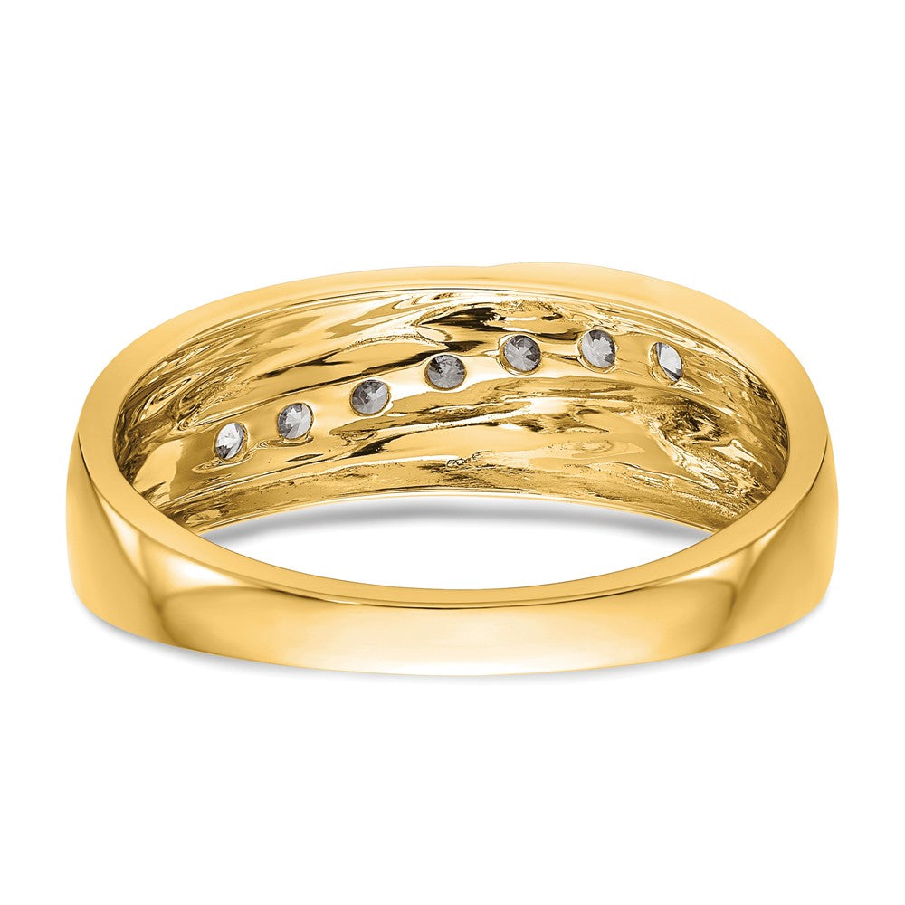 Round lab-grown diamond men's ring in 14K yellow gold