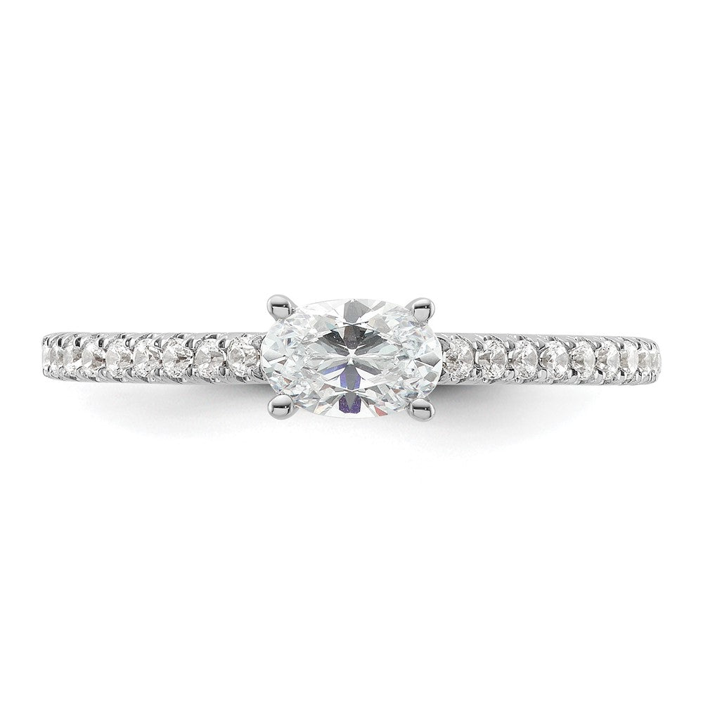 Oval lab-grown diamond engagement ring in 14K white gold