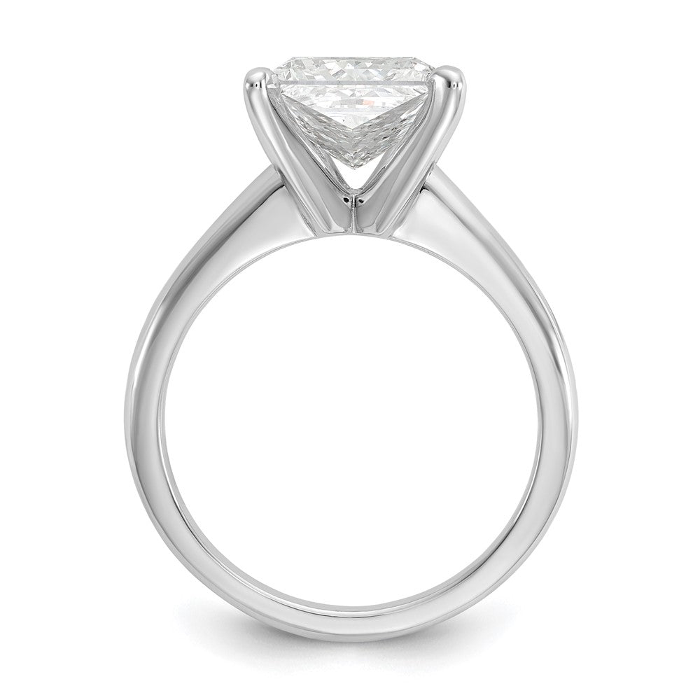 Oval lab-grown diamond solitaire engagement ring in 14K white gold