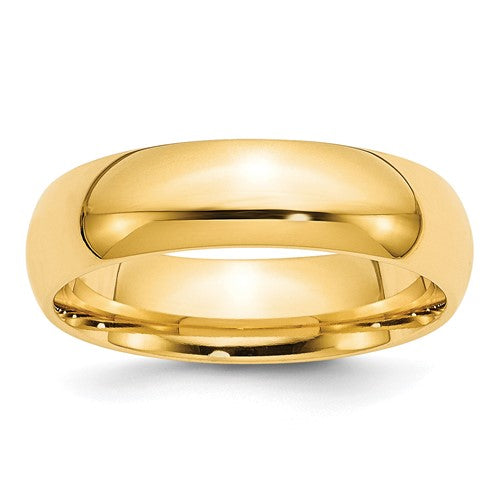 Comfort Fit Wedding Band in 14K Yellow Gold — 6mm, Size 4