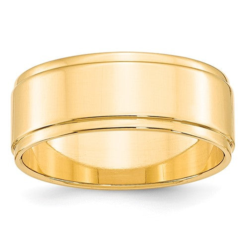 Flat With Step Edge Wedding Band in 14K Yellow Gold — 8mm, Size 9